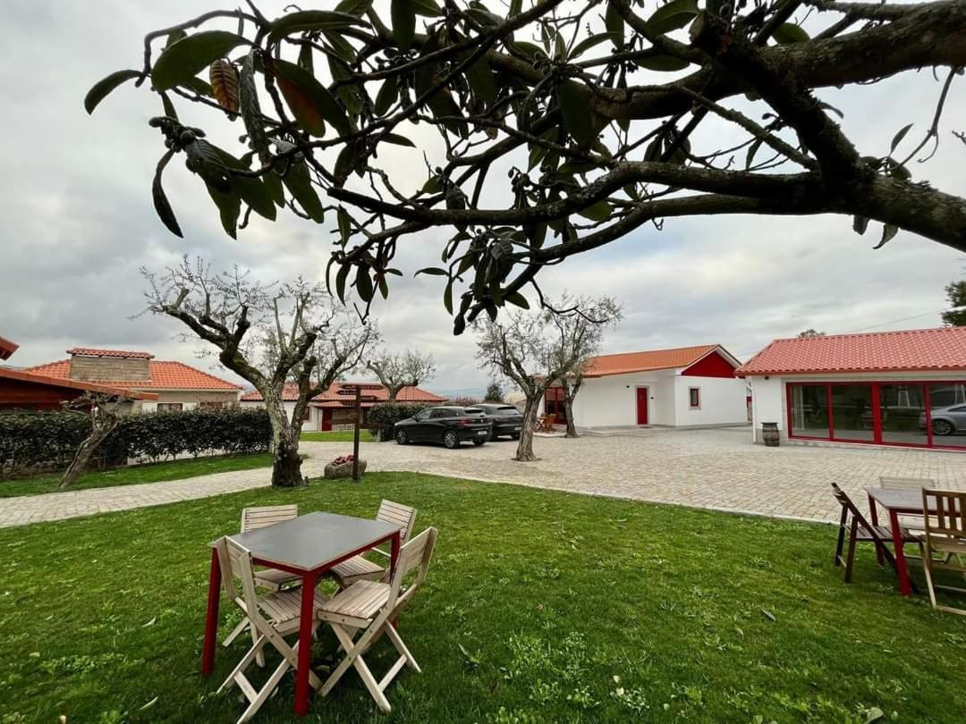 Penedo Village มาร์โก เดอ คานาเวเซส ภายนอก รูปภาพ